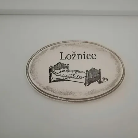 Na Samotě